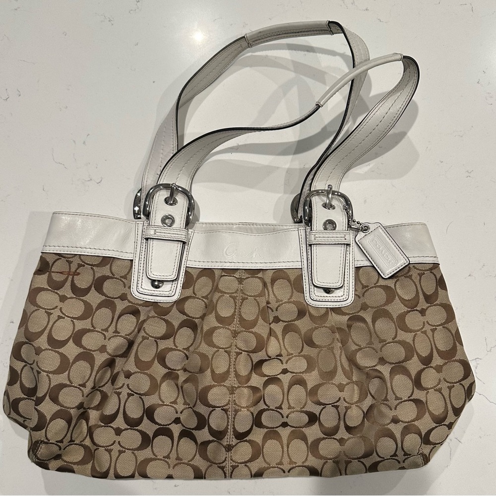Vintage COACH Soho Bag